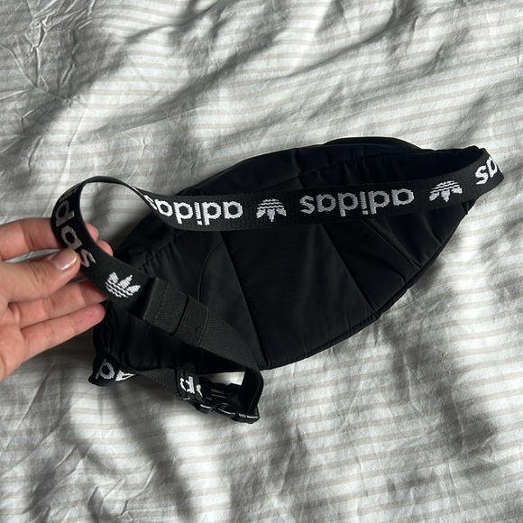 Adidas belt bag - Picture 2 of 2